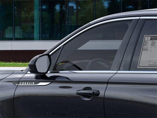 new 2025 Lincoln Corsair car, priced at $40,061