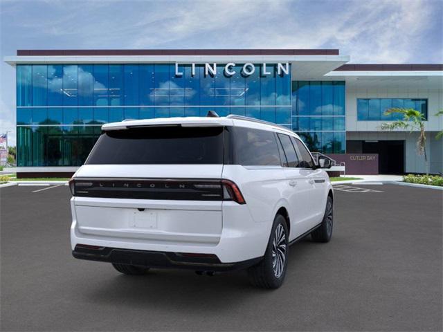 new 2025 Lincoln Navigator car, priced at $122,235