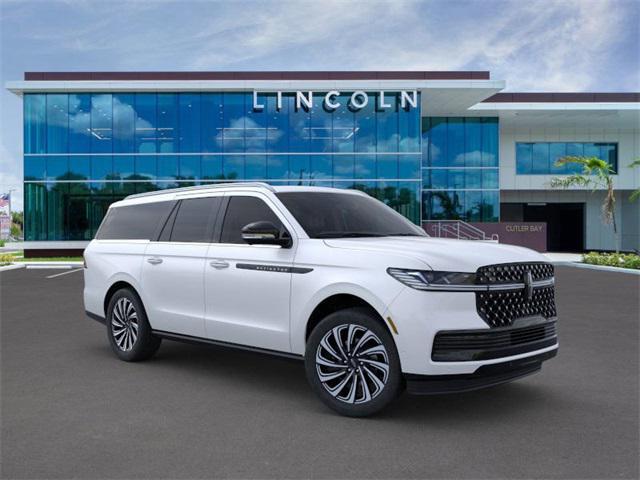 new 2025 Lincoln Navigator car, priced at $122,235