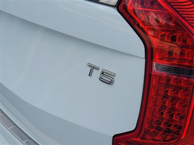 used 2020 Volvo XC90 car, priced at $24,390