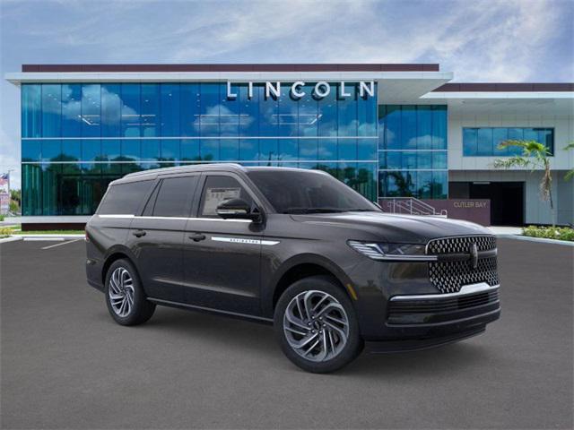 new 2025 Lincoln Navigator car, priced at $100,340
