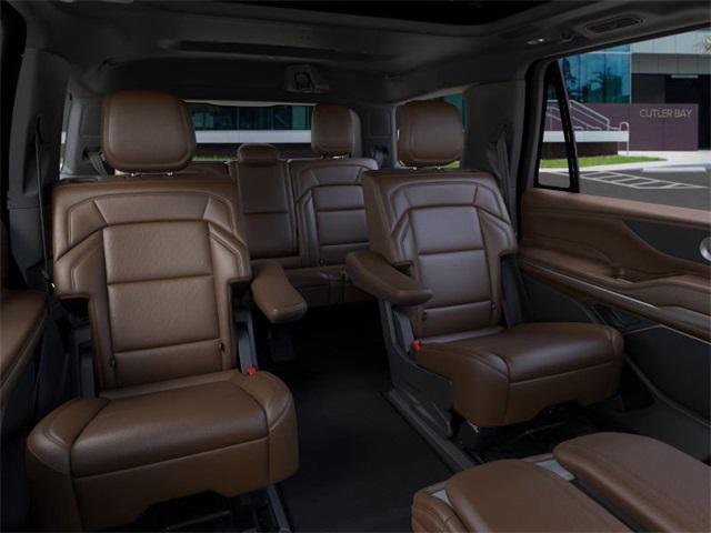 new 2025 Lincoln Navigator car, priced at $100,340