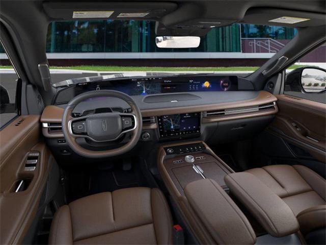new 2025 Lincoln Navigator car, priced at $100,340