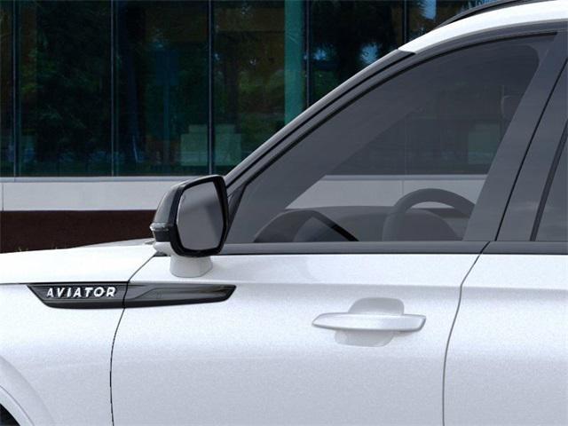 new 2025 Lincoln Aviator car, priced at $69,872