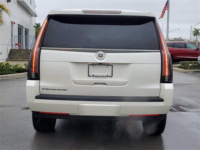 used 2015 Cadillac Escalade car, priced at $27,990