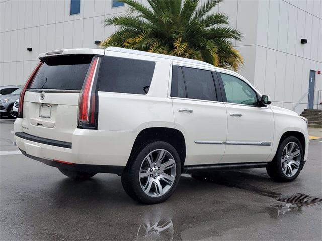 used 2015 Cadillac Escalade car, priced at $27,990