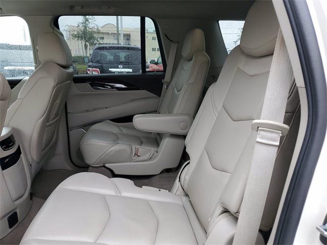 used 2015 Cadillac Escalade car, priced at $27,990