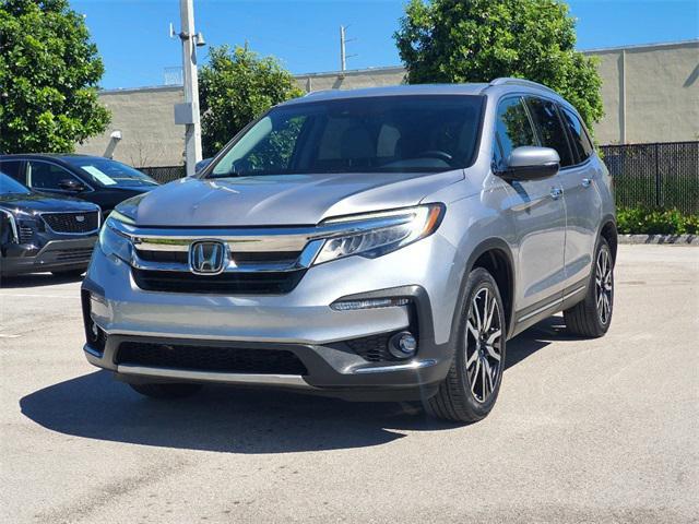 used 2019 Honda Pilot car, priced at $25,990