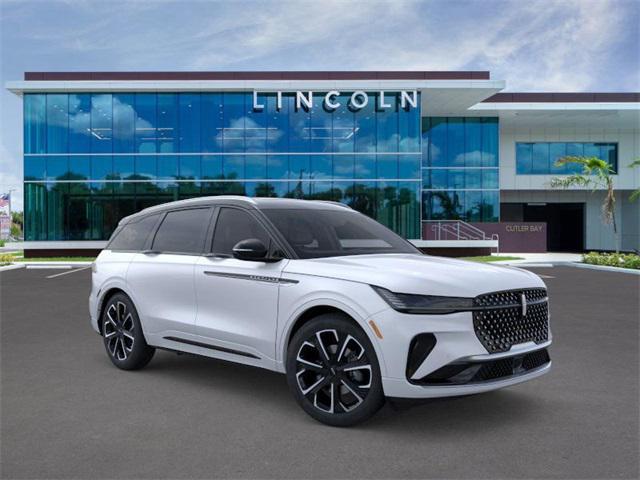 new 2025 Lincoln Nautilus car, priced at $62,144