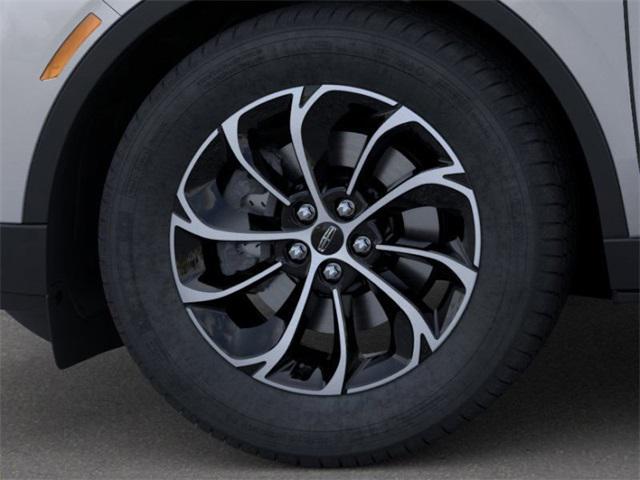 new 2025 Lincoln Nautilus car, priced at $53,074