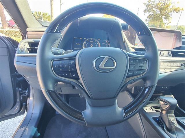 used 2019 Lexus ES 350 car, priced at $30,990