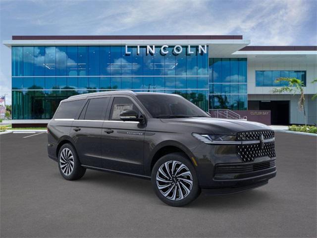 new 2025 Lincoln Navigator car, priced at $117,490