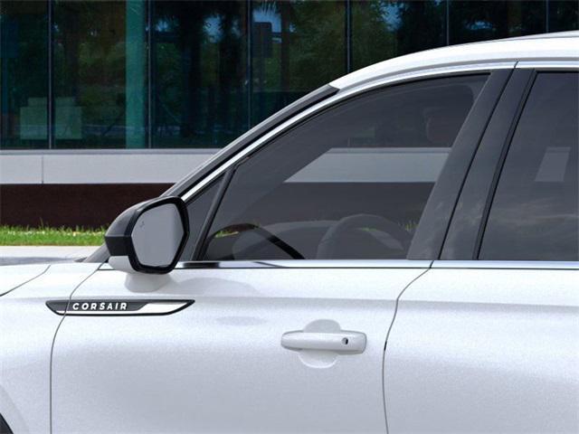 new 2025 Lincoln Corsair car, priced at $39,192
