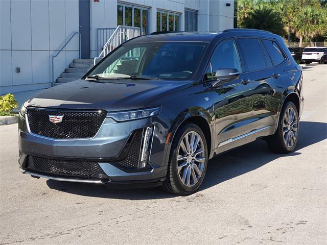 used 2021 Cadillac XT6 car, priced at $37,590