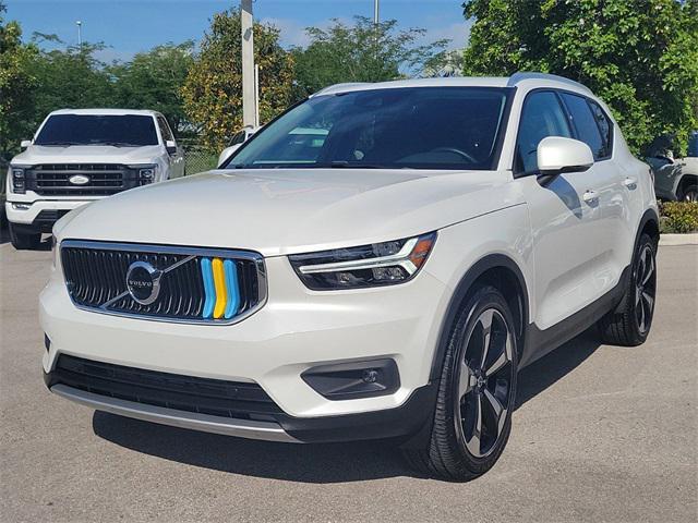 used 2021 Volvo XC40 car, priced at $27,190