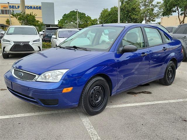 used 2005 Ford Focus car, priced at $2,990