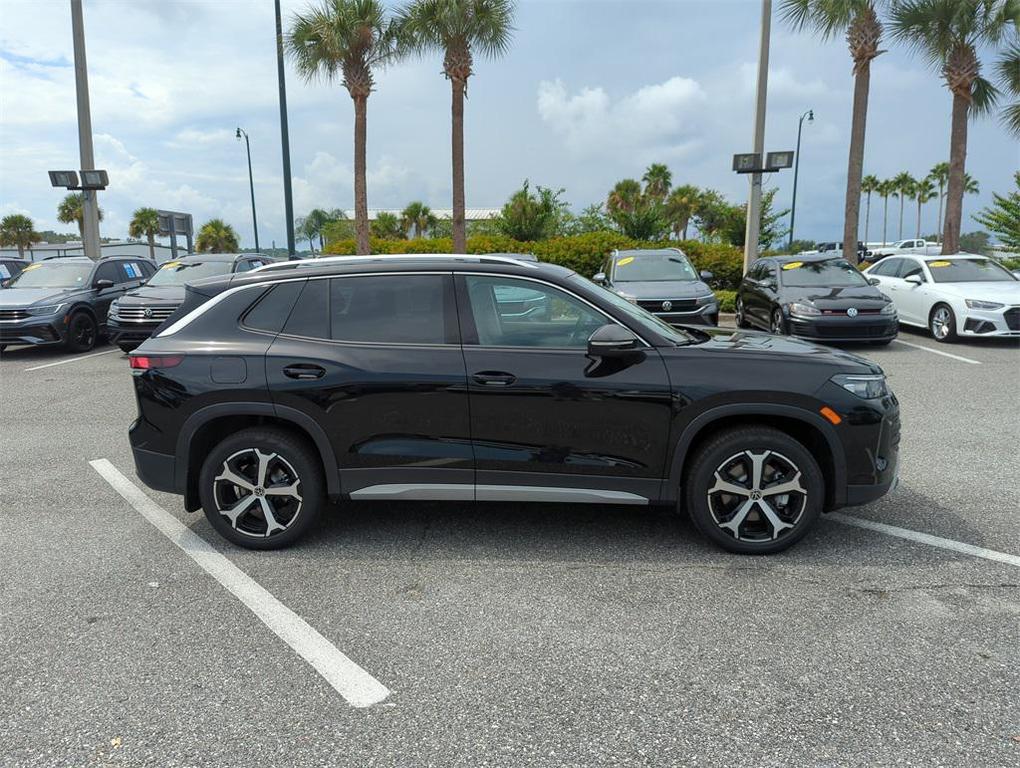 new 2025 Volkswagen Tiguan car, priced at $35,256