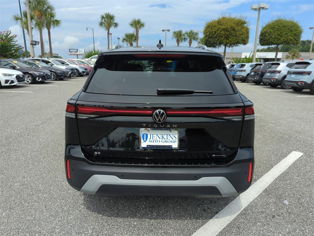 new 2025 Volkswagen Tiguan car, priced at $35,256