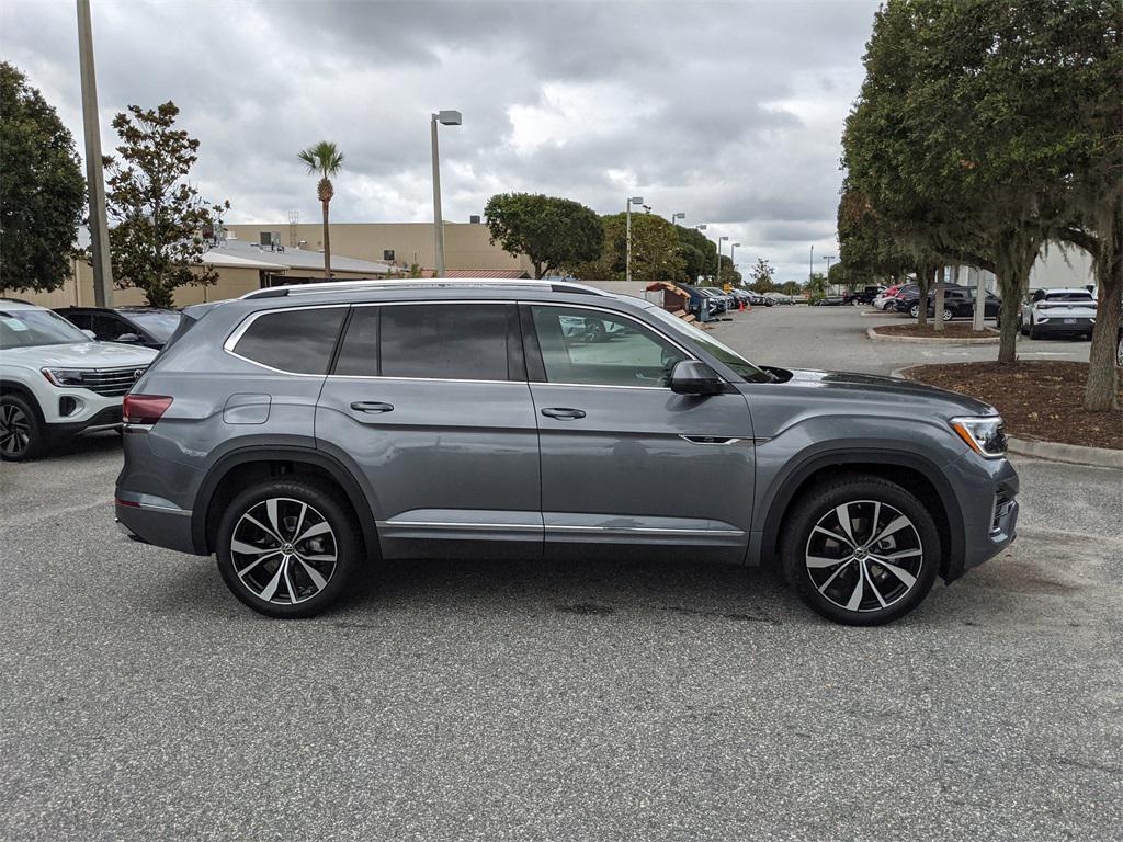 new 2025 Volkswagen Atlas car, priced at $51,866
