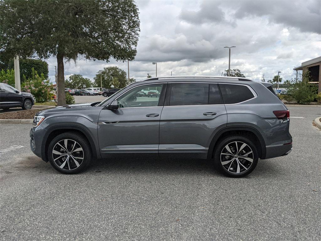 new 2025 Volkswagen Atlas car, priced at $51,866