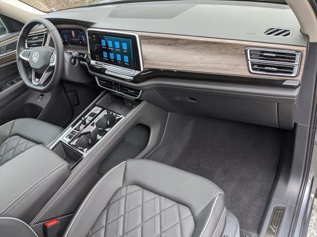 new 2025 Volkswagen Atlas car, priced at $53,280