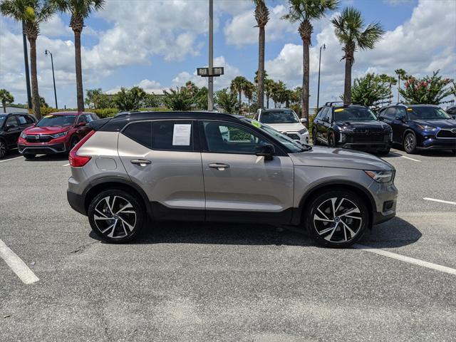 used 2022 Volvo XC40 car, priced at $31,182