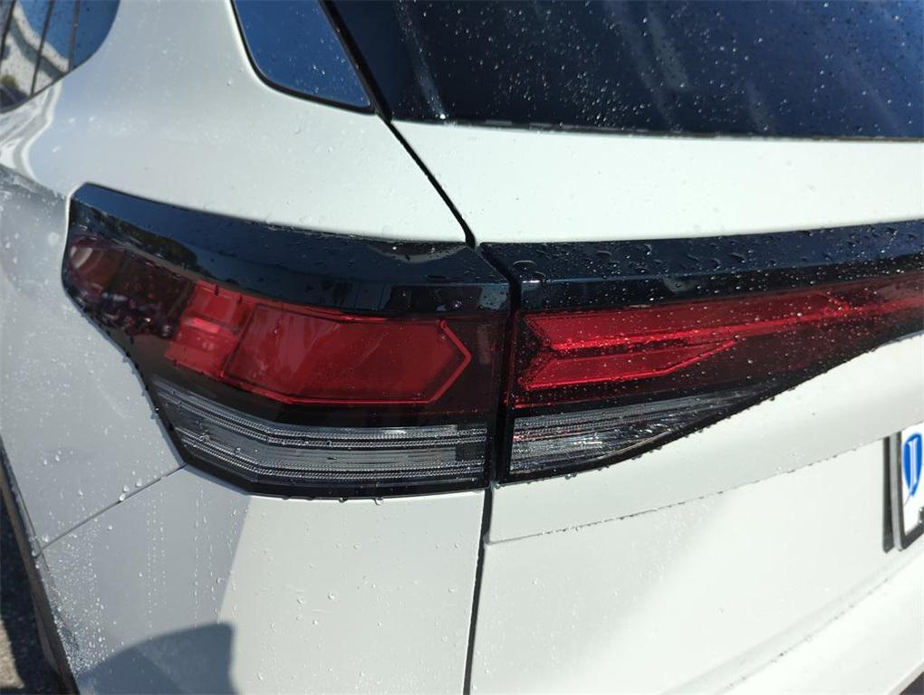 new 2026 Volkswagen Tiguan car, priced at $32,376