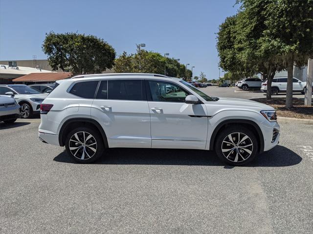new 2025 Volkswagen Atlas car, priced at $52,407