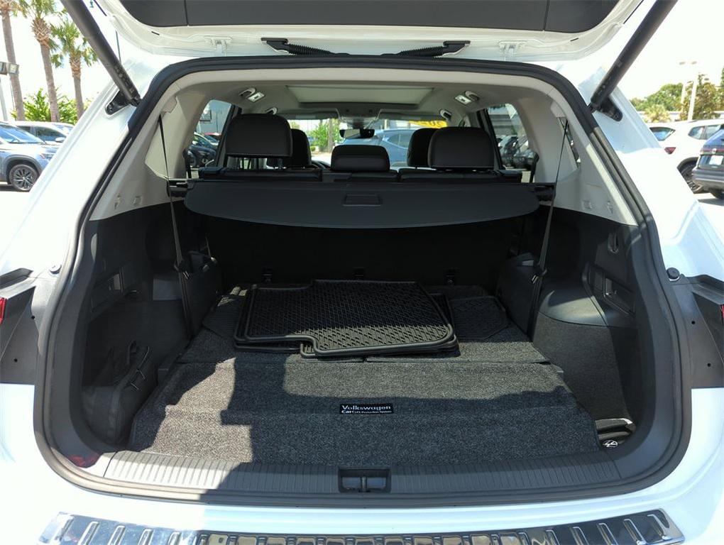 used 2022 Volkswagen Tiguan car, priced at $20,995