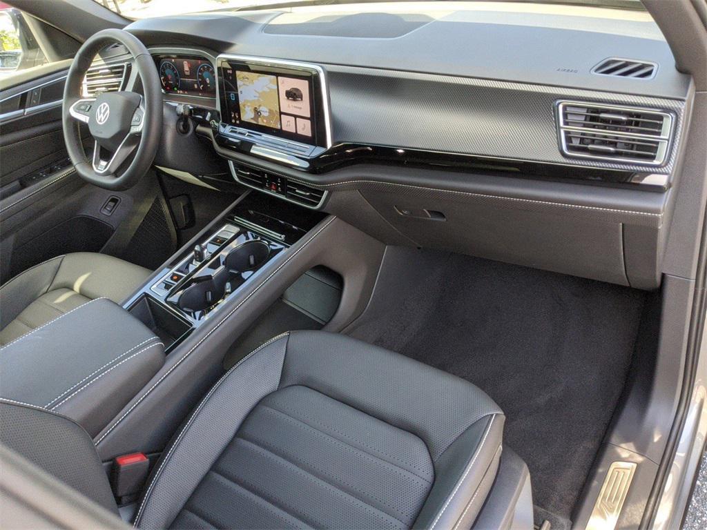 new 2025 Volkswagen Atlas Cross Sport car, priced at $47,025