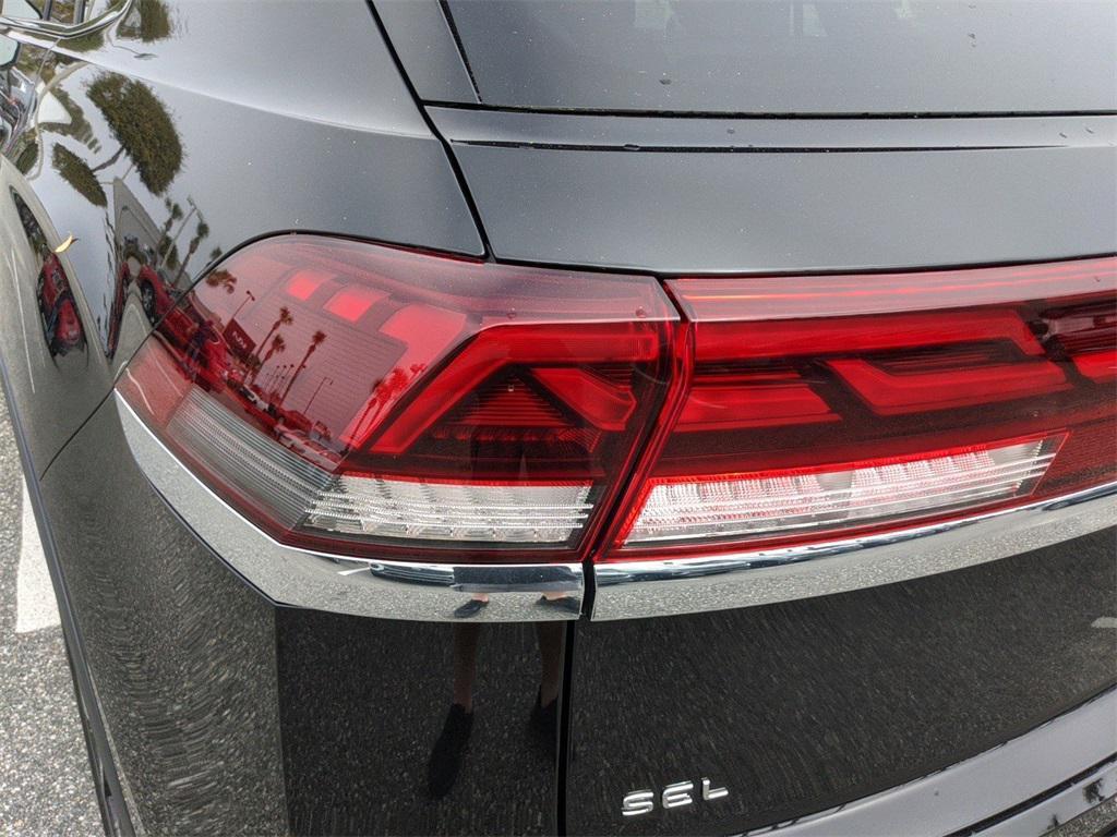 new 2025 Volkswagen Atlas Cross Sport car, priced at $51,102