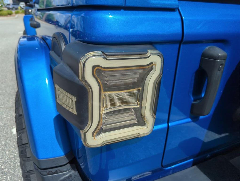 used 2021 Jeep Wrangler Unlimited car, priced at $30,984