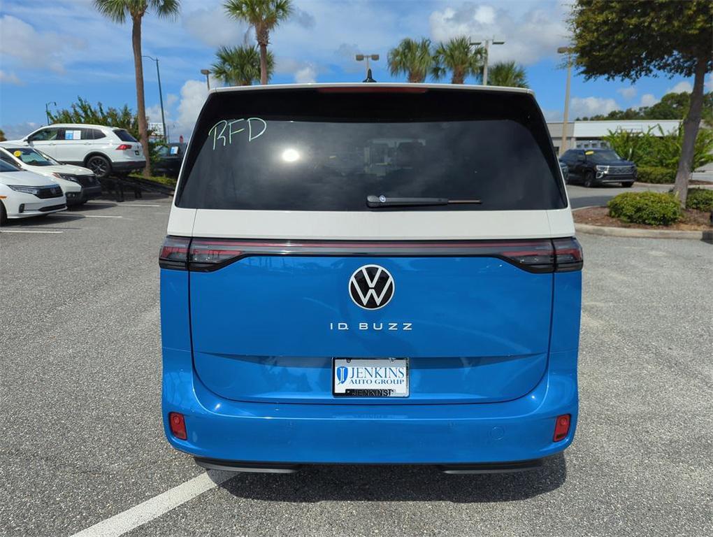 new 2025 Volkswagen ID. Buzz car, priced at $59,039