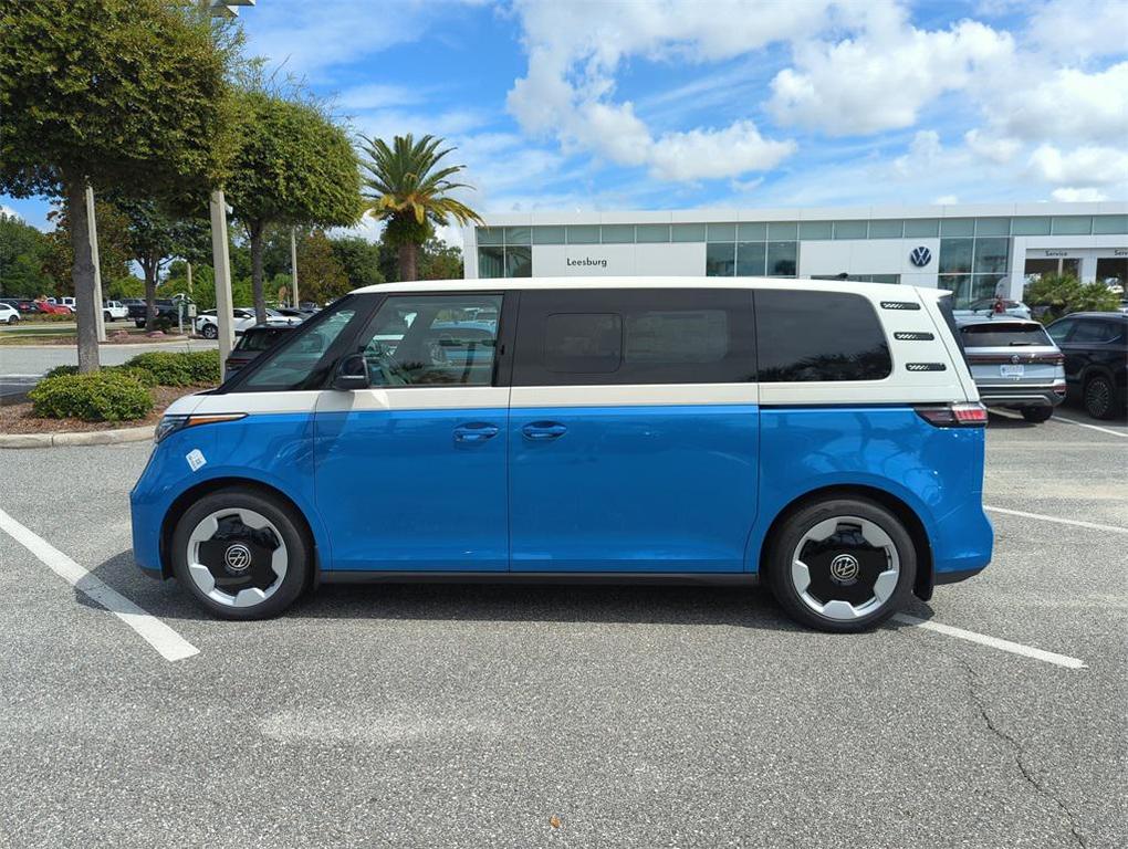 new 2025 Volkswagen ID. Buzz car, priced at $59,039