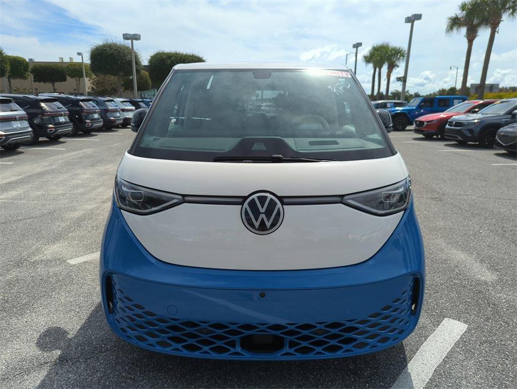 new 2025 Volkswagen ID. Buzz car, priced at $59,039