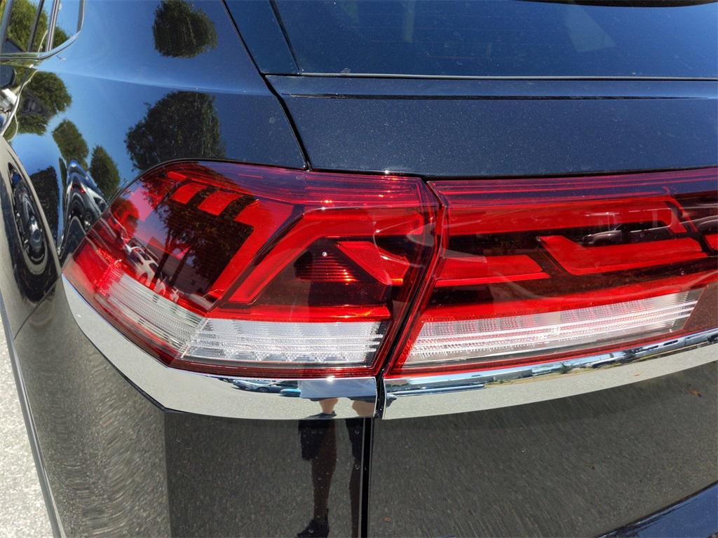 new 2025 Volkswagen Atlas Cross Sport car, priced at $41,265