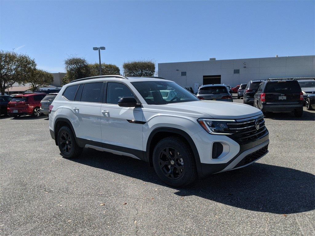 new 2025 Volkswagen Atlas car, priced at $43,869