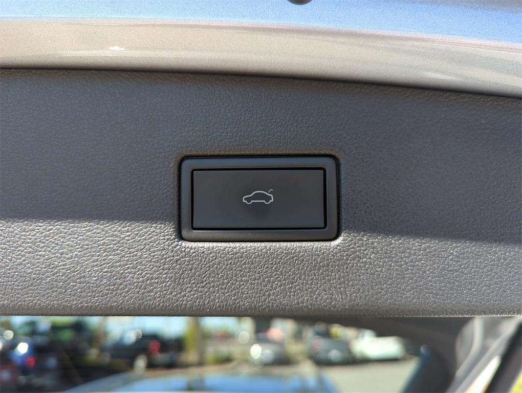 used 2022 Volkswagen Tiguan car, priced at $21,428