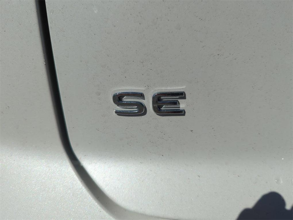 new 2026 Volkswagen Atlas Cross Sport car, priced at $39,450