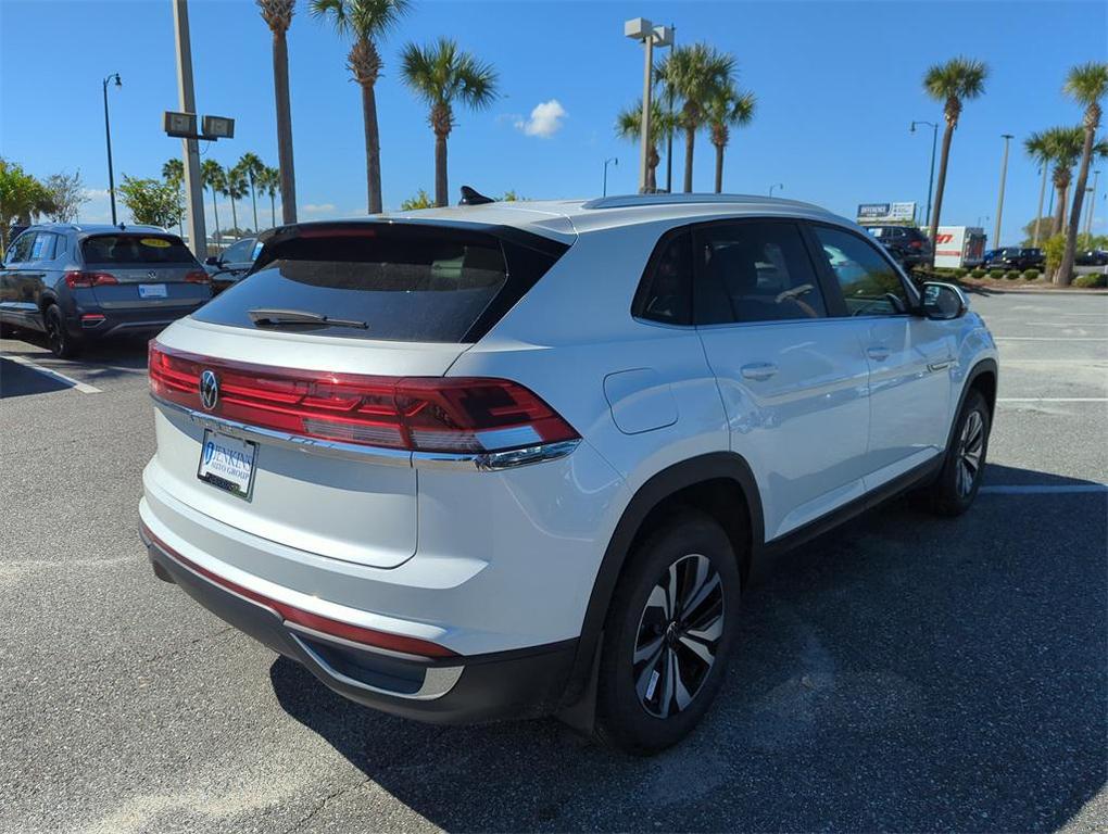 new 2026 Volkswagen Atlas Cross Sport car, priced at $39,450