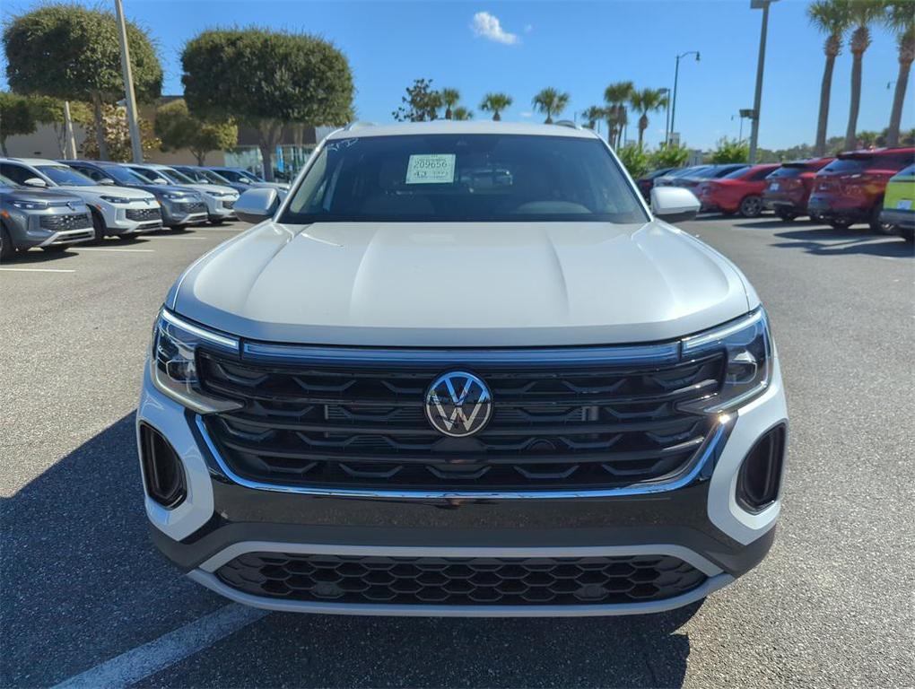 new 2026 Volkswagen Atlas Cross Sport car, priced at $39,450