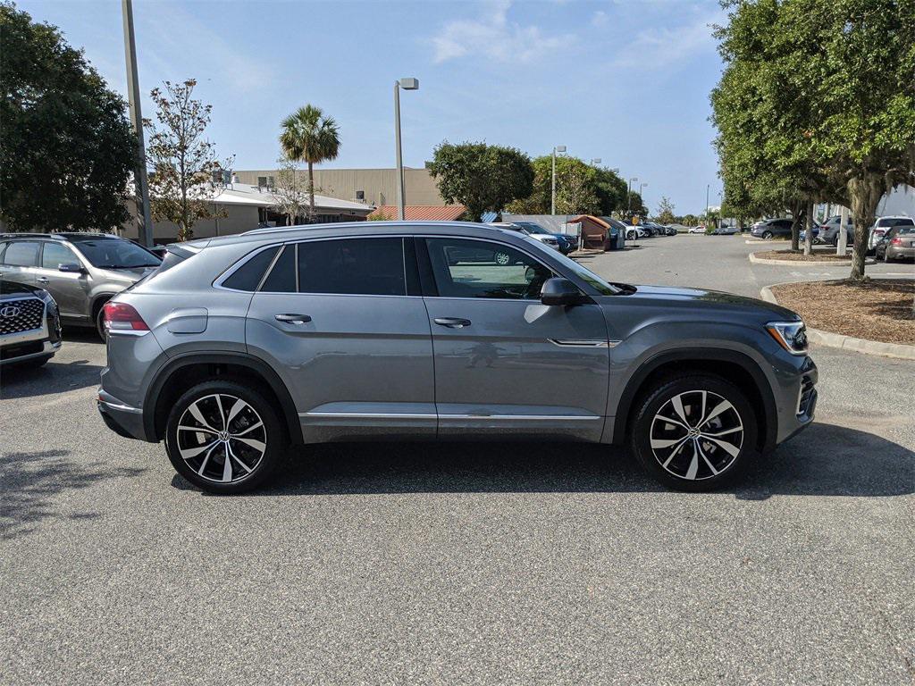 new 2025 Volkswagen Atlas Cross Sport car, priced at $49,896