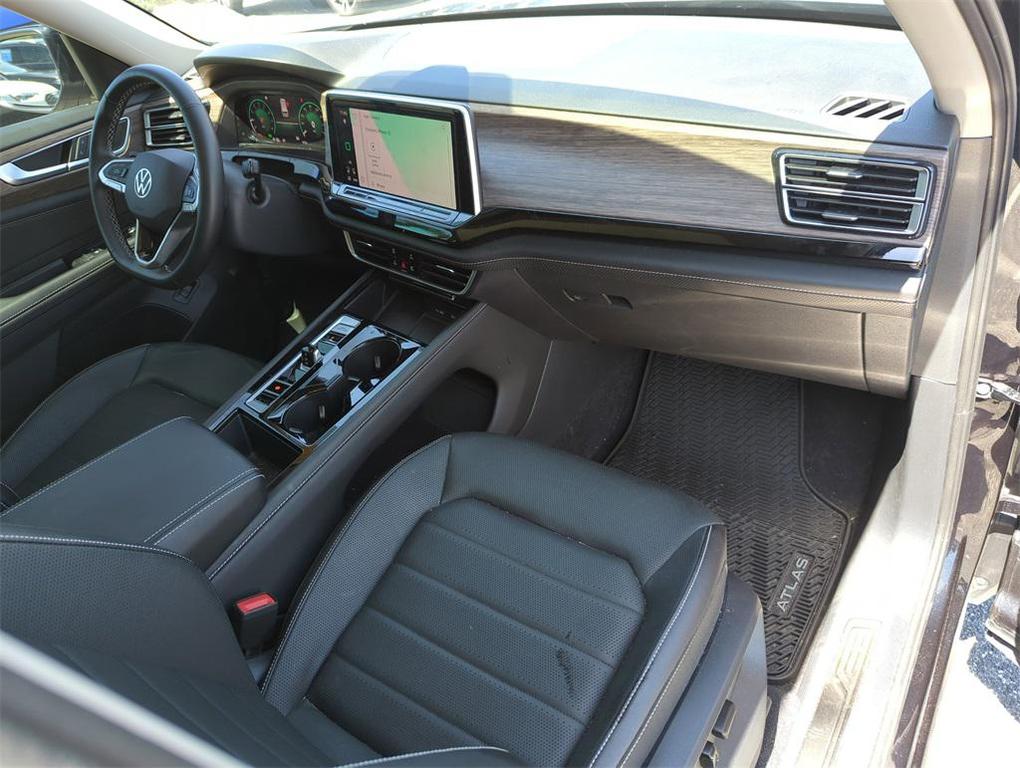 used 2024 Volkswagen Atlas car, priced at $38,988