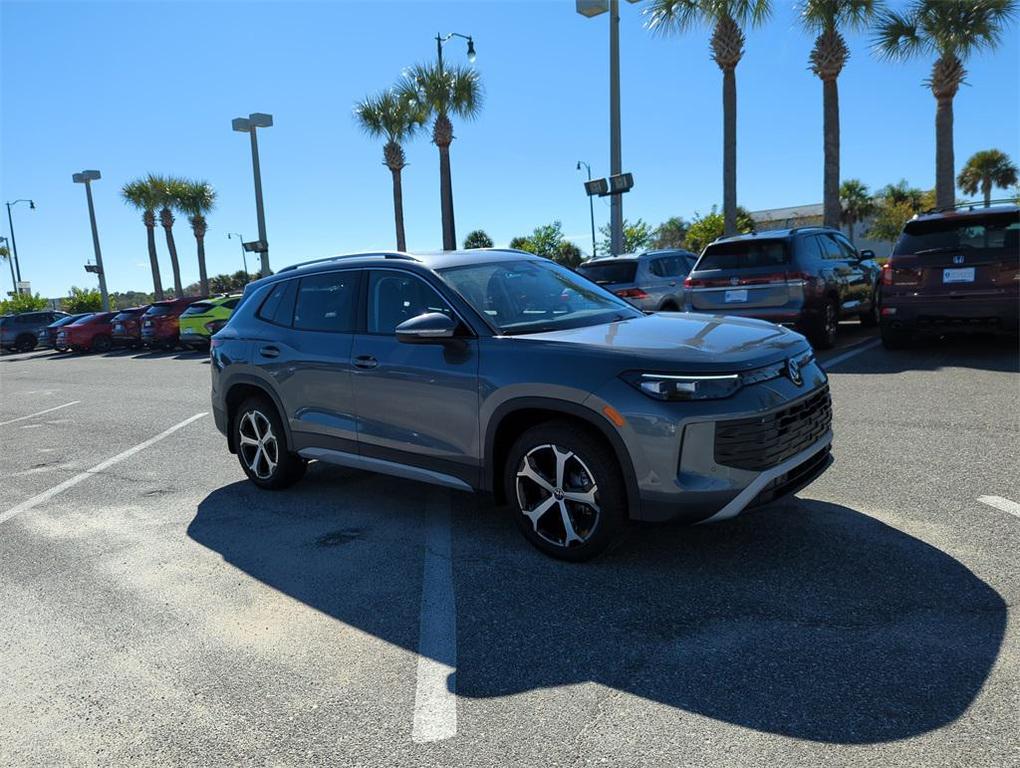 new 2026 Volkswagen Tiguan car, priced at $36,892