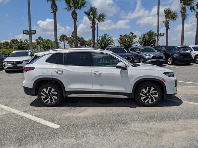 new 2025 Volkswagen Tiguan car, priced at $29,363