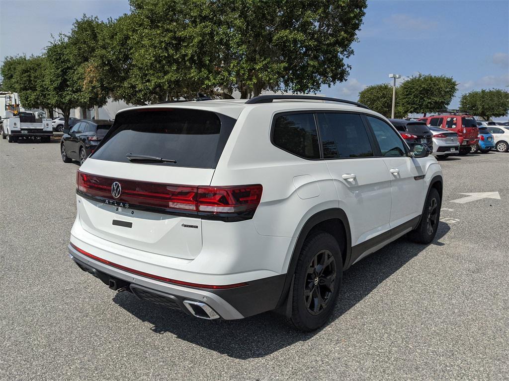 new 2025 Volkswagen Atlas car, priced at $44,240