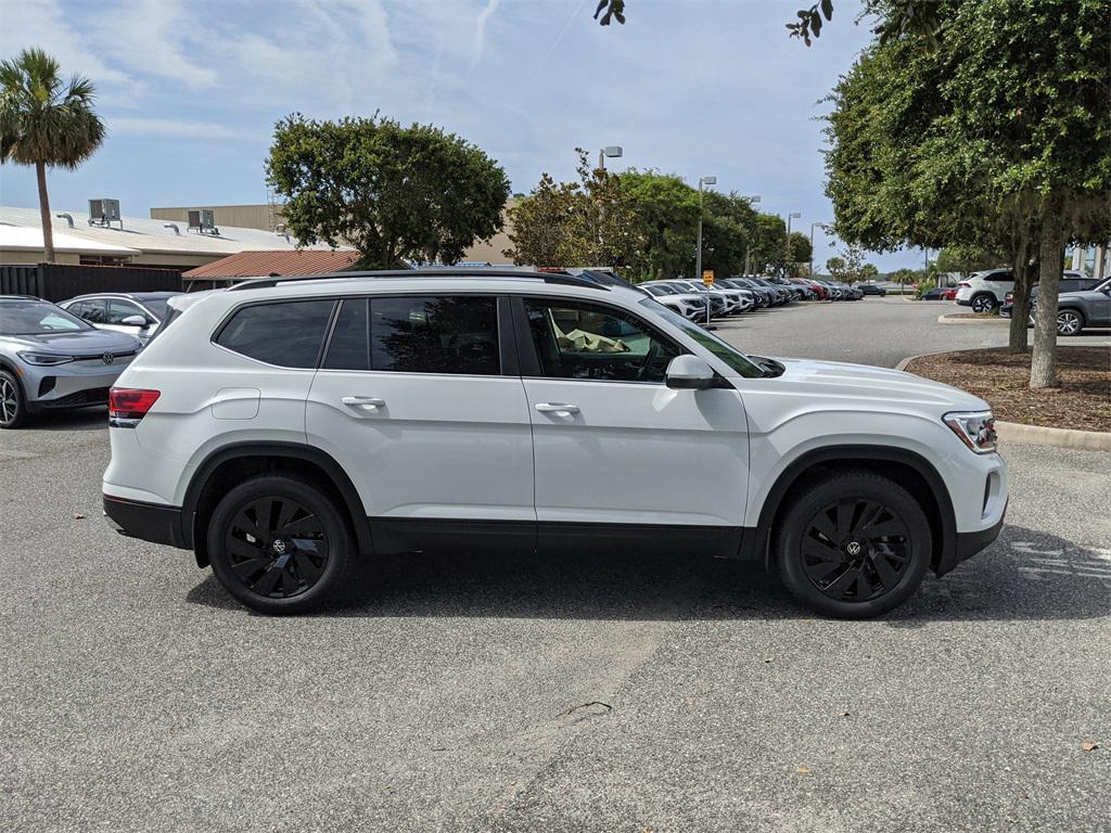 new 2025 Volkswagen Atlas car, priced at $41,902