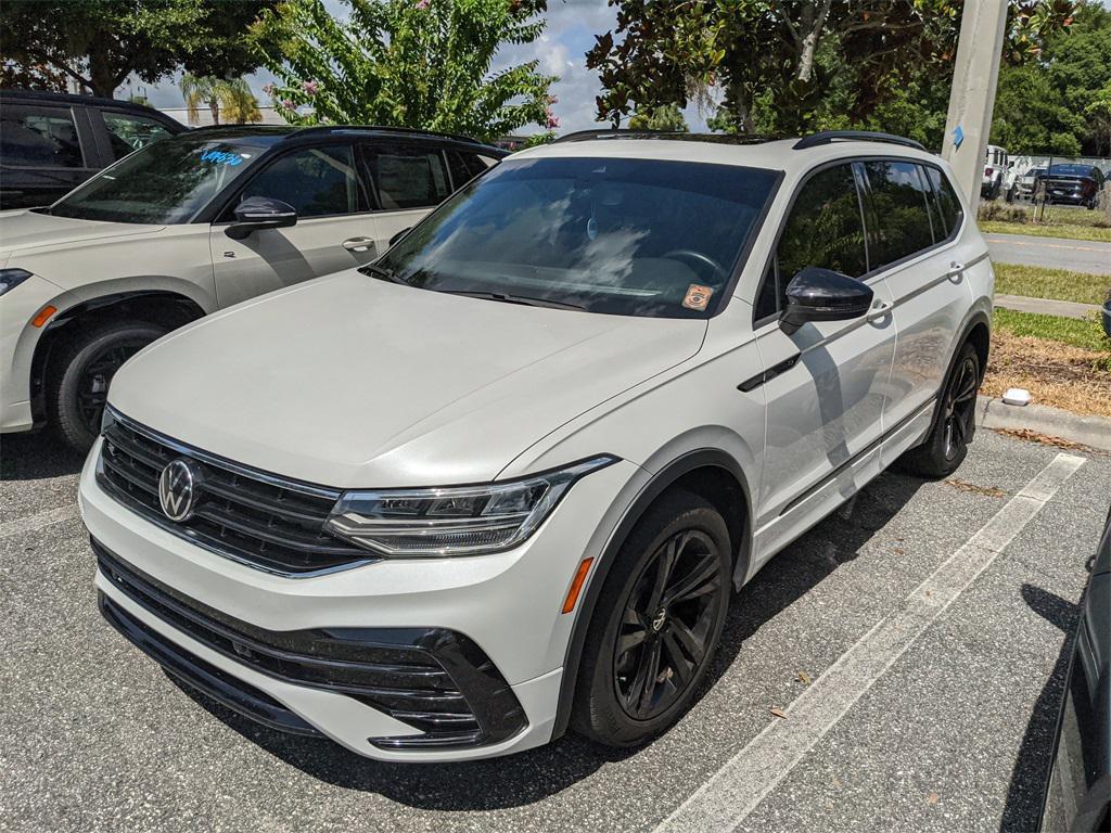 used 2023 Volkswagen Tiguan car