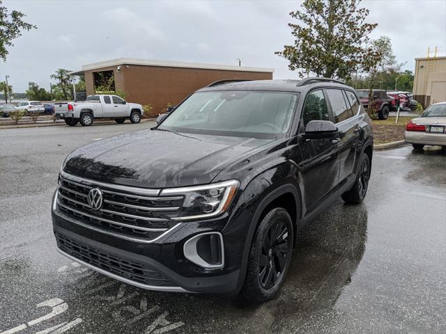 new 2025 Volkswagen Atlas car, priced at $43,301