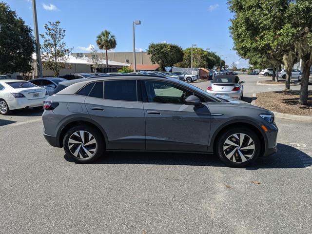 new 2025 Volkswagen ID.4 car, priced at $40,635